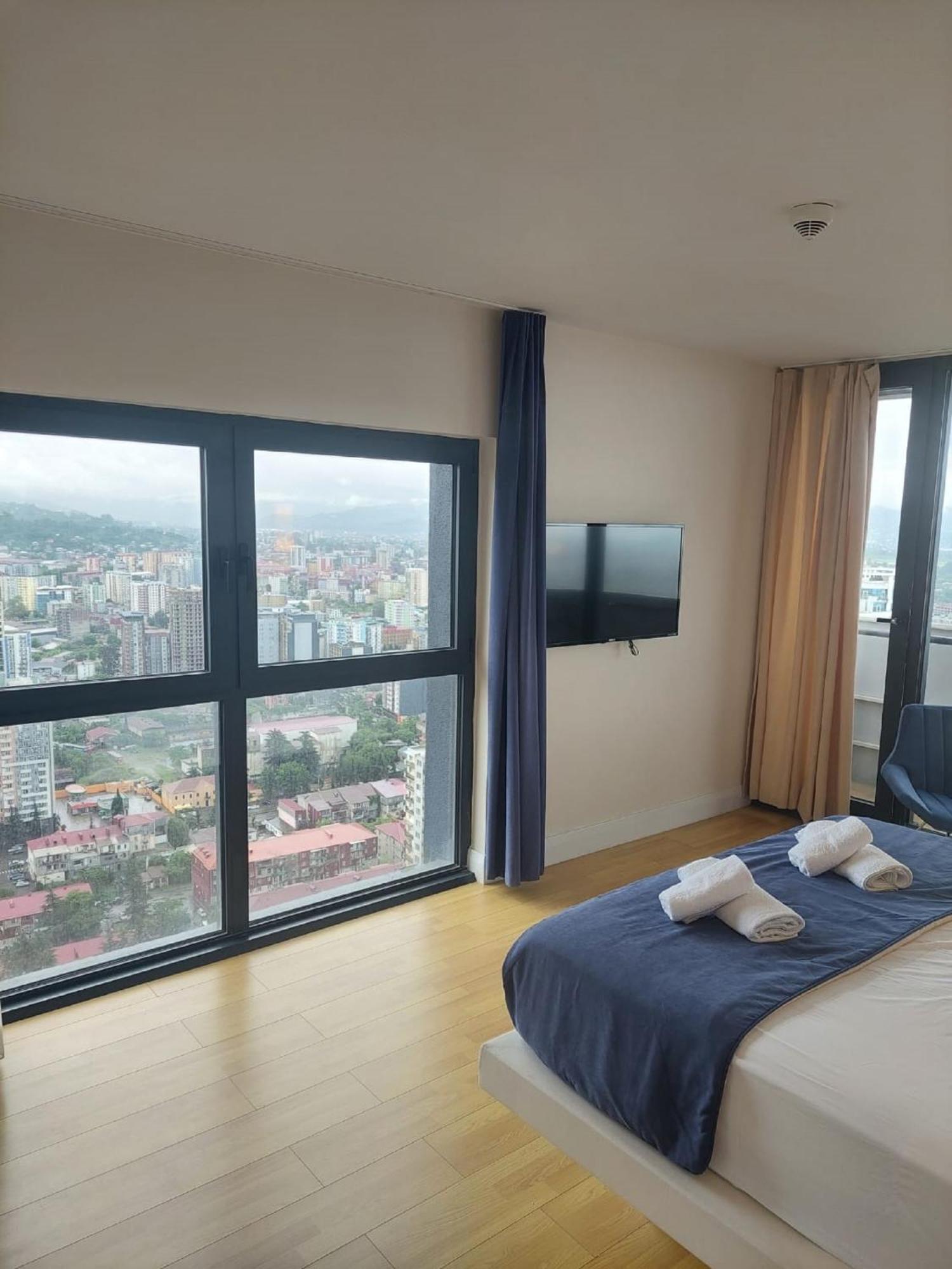 Apart-Hotel Orbi City Batumi Exterior foto