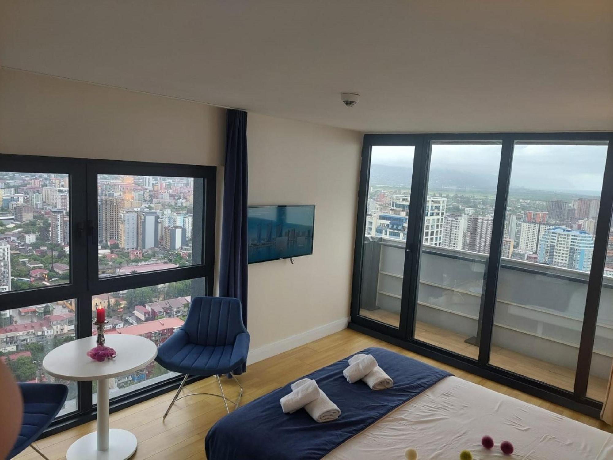 Apart-Hotel Orbi City Batumi Exterior foto