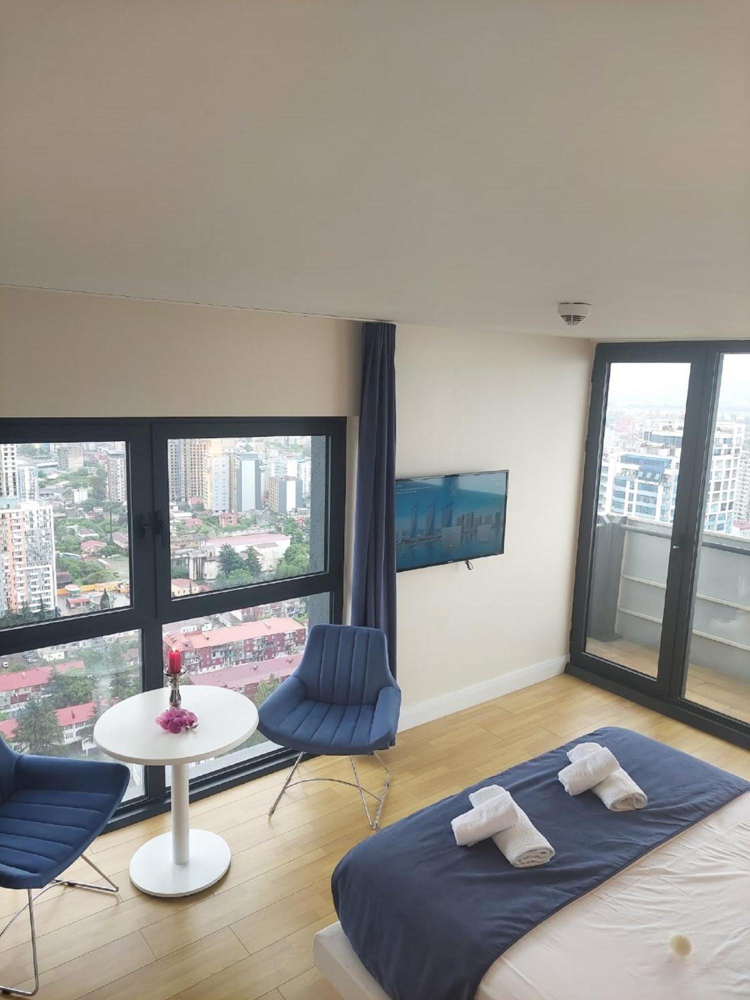 Apart-Hotel Orbi City Batumi Exterior foto