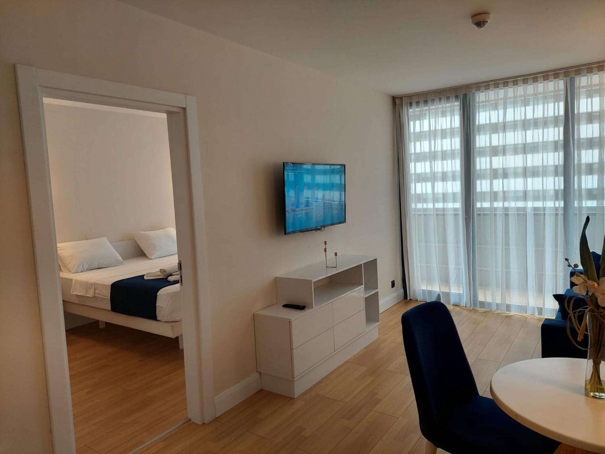 Apart-Hotel Orbi City Batumi Exterior foto